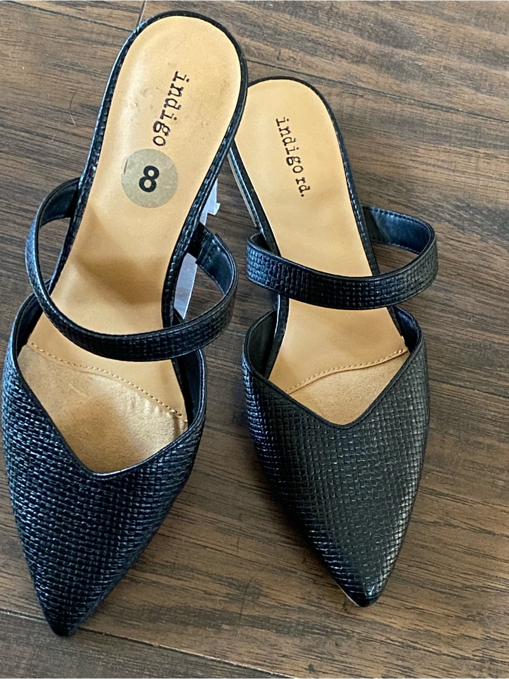 Indigo Black Textured Pointed-Toe Slingback Mules